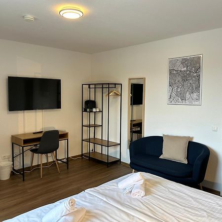 Riverside Airport Hotel Кельстербах Экстерьер фото